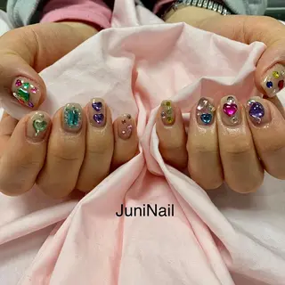 ネイル JuniNail 주니네일🇰🇷suのネイルデザイン