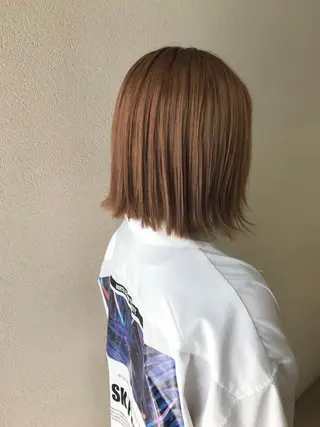 ショート 沢田 瞳のヘアスタイル