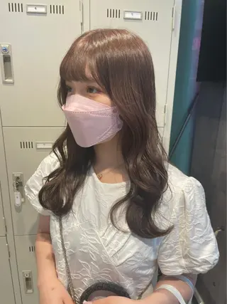 ロング カラー 韓国ヘア特化💍 tiam💍ブリーチのヘアスタイル