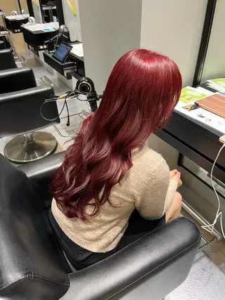 ロング カラー 山下 とよかのヘアスタイル