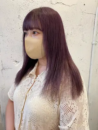 ロング ブリーチなしカラー ダブルカラーエクステのヘアスタイル