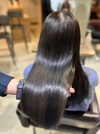 ロング AInoa Hanare所属・【髪質改善】市原 詩織のヘアスタイル