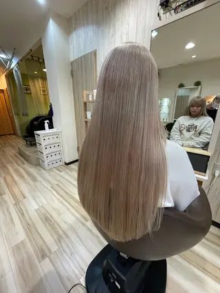 ロング カラー 🌈派手髪ハイトーン 🌈鈴木亮太🌈のヘアスタイル