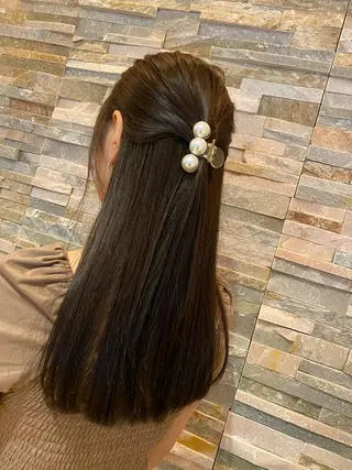 ロング SHIRATORI MITSUKIのヘアスタイル