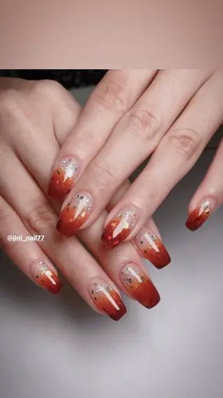 ネイル JINI NAIL所属・ジニ ネイルのネイルデザイン