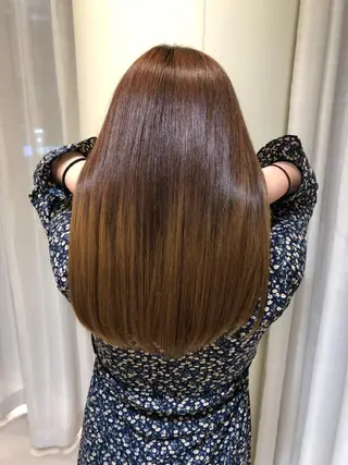 ロング ブリーチカラー特化 碇　英朗のヘアスタイル