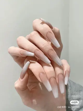 ネイル ☁️Yun nail Rin☁️のネイルデザイン