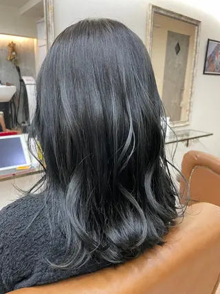 セミロング カラー TOWA 野村　コウダイのヘアスタイル
