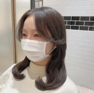 セミロング カラー ヘアアレンジ エグチ アキラのヘアスタイル