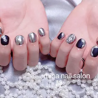 ネイル 🎀まゆ 🪽🐾のネイルデザイン