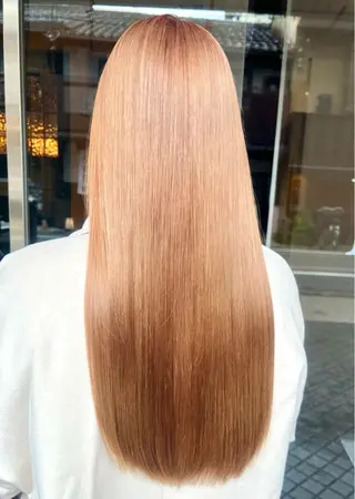 ロング Realme  京都四条烏丸ドゥエby  yk所属・脱・パサつき髪 /髪質改善　小塚耀介のヘアスタイル