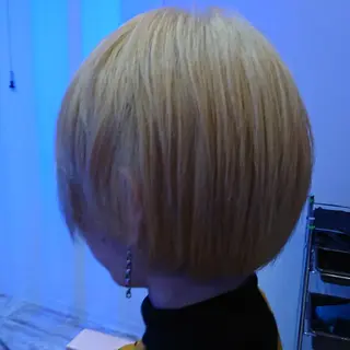 ショート カラー 中嶌 健一のヘアスタイル