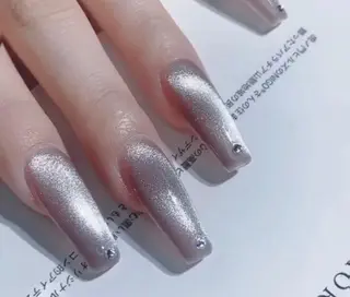 ネイル MOMO nailのネイルデザイン