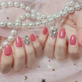 ネイル queensnail 🧸mikiのネイルデザイン