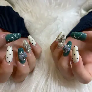 ネイル seequince シークインスのネイルデザイン