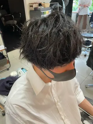 ショート メンズ ブリーチ特化 ハイトーンRYOYAのヘアスタイル