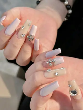 ネイル ネイル👑クイーンズ NailQueensのネイルデザイン