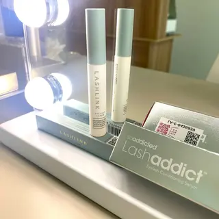 mimośa. EyeDesignのマツエク・マツパデザイン