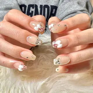 ネイル hohomi .のネイルデザイン