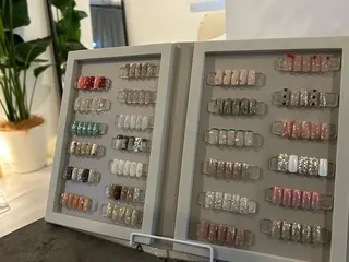 ネイル repos-ルポ-所属・repos yoshitomeのネイルデザイン