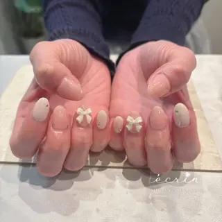 ネイル ecrin エクラン Haruka🌼のネイルデザイン