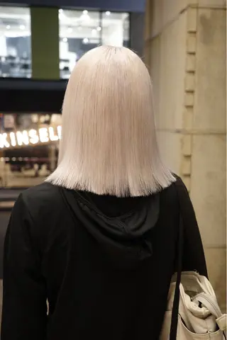 ミディアム カラー ハイトーンカラー ⭐️NAZUNAのヘアスタイル