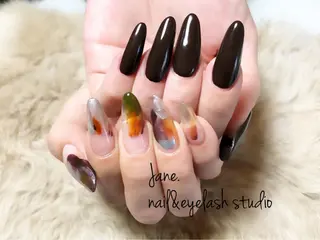 ネイル Yakko pas á pasのネイルデザイン