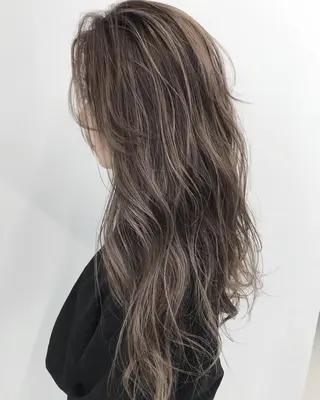 ロング カラー 🌟髪質改善ケアカラ ー美髪縮毛矯正y🌟のヘアスタイル
