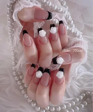 ネイル She   Nail所属・ISA_ BELLAのネイルデザイン