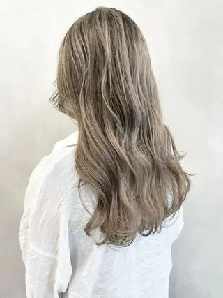 ロング カラー 🦋レイヤーカット ミドリカワ🦋のヘアスタイル