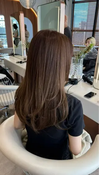 セミロング ボブ/顔まわりレイヤ ー/新宿/KOKIのヘアスタイル