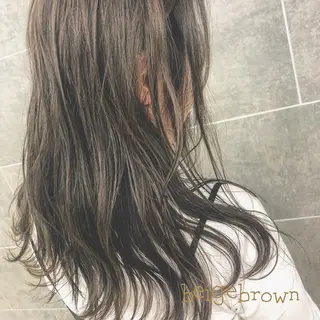 カラー LOUVRE total beauty salon by aile所属・本間 渓の眉毛・アイブロウイメージ