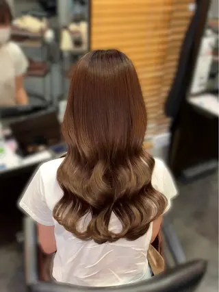 セミロング 石田 亜弥のヘアスタイル