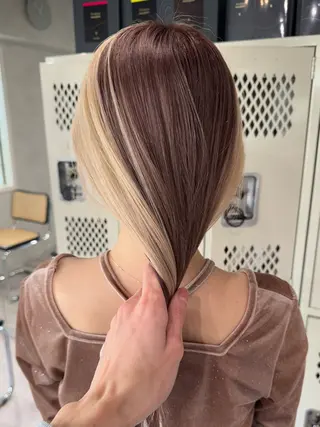 ロング カラー ダブルカラー ブリーチ/kaitoのヘアスタイル