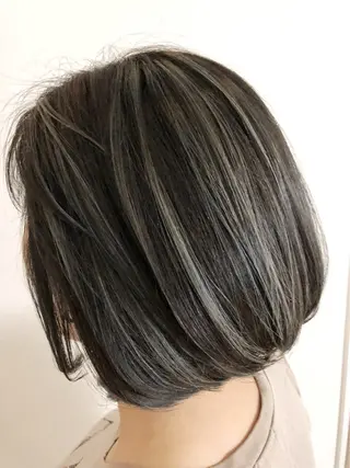 ショート カラー 失敗しないパーマ 赤塚雄輝のヘアスタイル