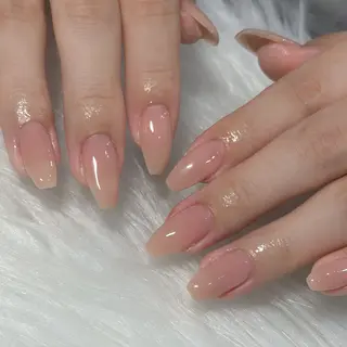 ネイル LAVISH nanamiのネイルデザイン