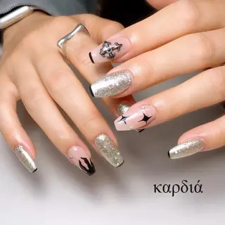 ネイル καρδιά -ｶﾙﾃﾞｨｱ-のネイルデザイン