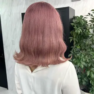 ミディアム カラー シールエクステ特化 ハイトーン、NANAのヘアスタイル