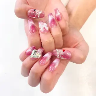 ネイル Kira-ra所属・Kira-ra💎 KIRARIのネイルデザイン