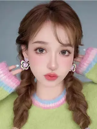 もも🍑LEDマツエ クボリュームラッシュのマツエク・マツパデザイン