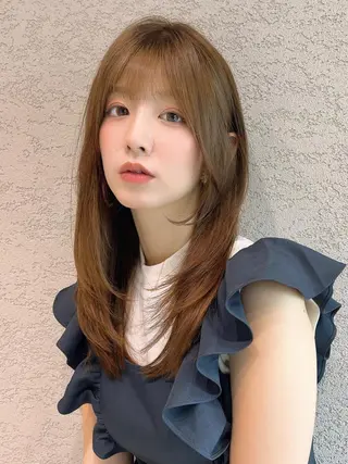 セミロング カラー レイヤーカット/ 顔周り 五島巨幹のヘアスタイル