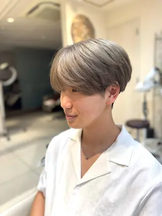 カラー ASH 成嶋秀晟のヘアスタイル