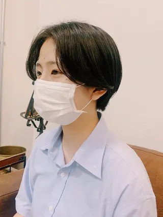 ショート yupi🐈⬛ レイヤー/パーマのヘアスタイル