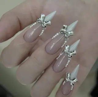 ネイル 🍑 momo_nailのネイルデザイン