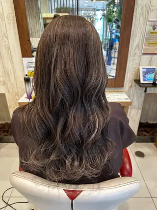 ロング カラー ササ　ユウキ/パーマ 縮毛矯正/髪質改善のヘアスタイル