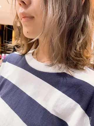 ミディアム カラー 白髪ぼかしハイライト 柳川拓哉のヘアスタイル