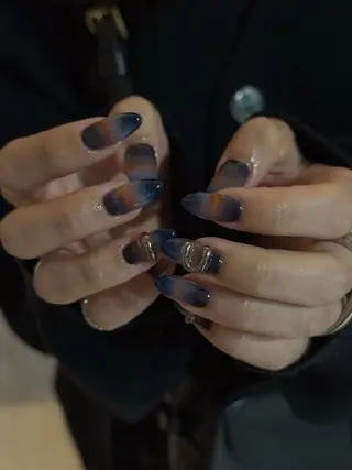 ネイル talo .のネイルデザイン