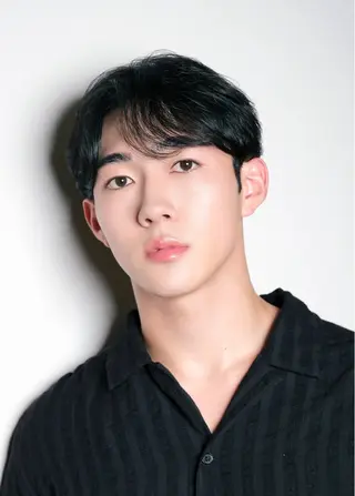 ショート savoir所属・グラングリーン大阪 savoirサキモトのヘアスタイル