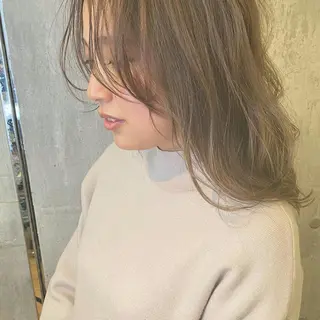 ミディアム カラー 髪質改善ｶﾗｰ ｹｱﾌﾞﾘｰﾁ/ﾀﾑのヘアスタイル