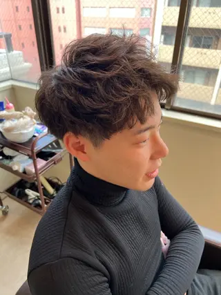 ショート カラー メンズ 豊中/メンズ特化 岡田 龍之介のヘアスタイル